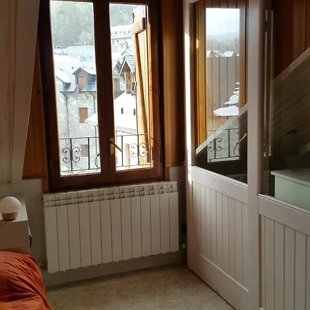 Casa Patro Apartamento Tramacastilla de Tena